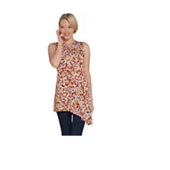 159. LOGO Layers sleeveless tee.  Stylish camp pattern - Picture 4 of 5